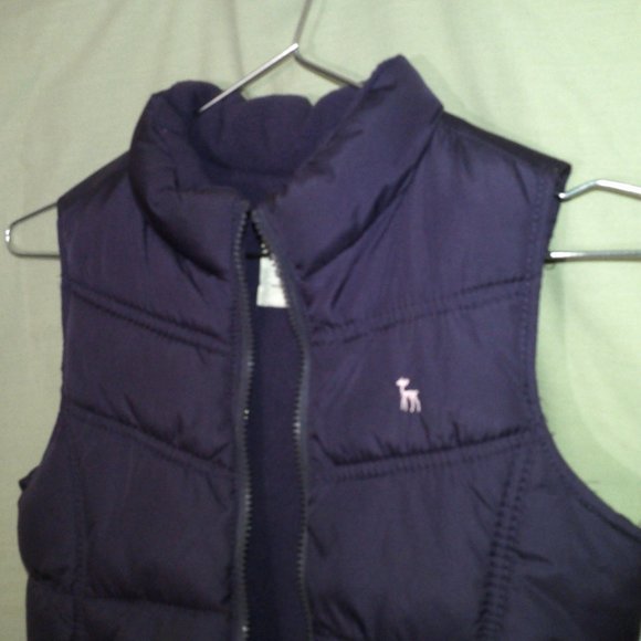Old Navy Vest Jacket - Picture 5 of 5